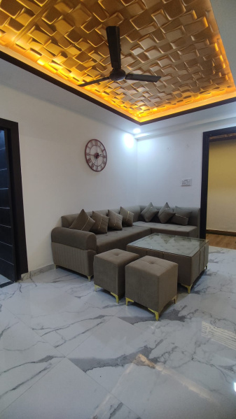 2 BHK Builder Floor 950 Sq.ft. for Sale in Sarfabad, Noida