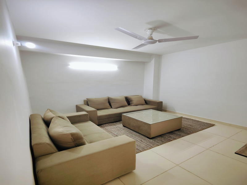 2 BHK Builder Floor 1105 Sq.ft. for Rent in Sector 40 Gurgaon