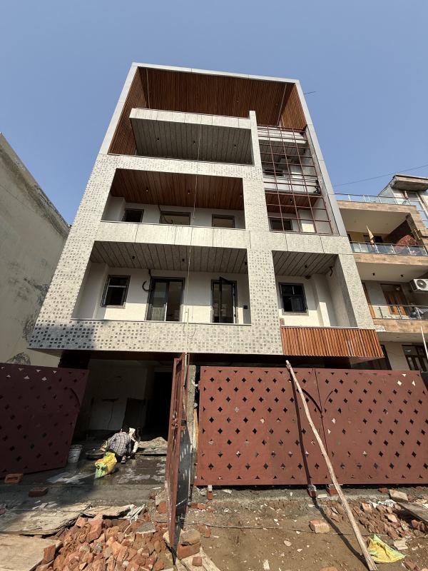 4 BHK Builder Floor 2700 Sq.ft. for Sale in Sector 85 Faridabad