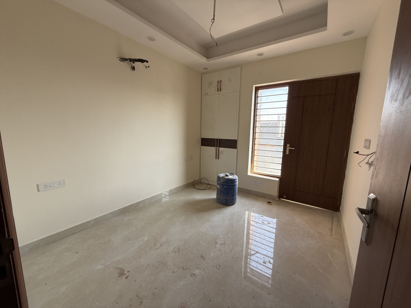 2 BHK Builder Floor 1000 Sq.ft. for Sale in Sector 81 Faridabad