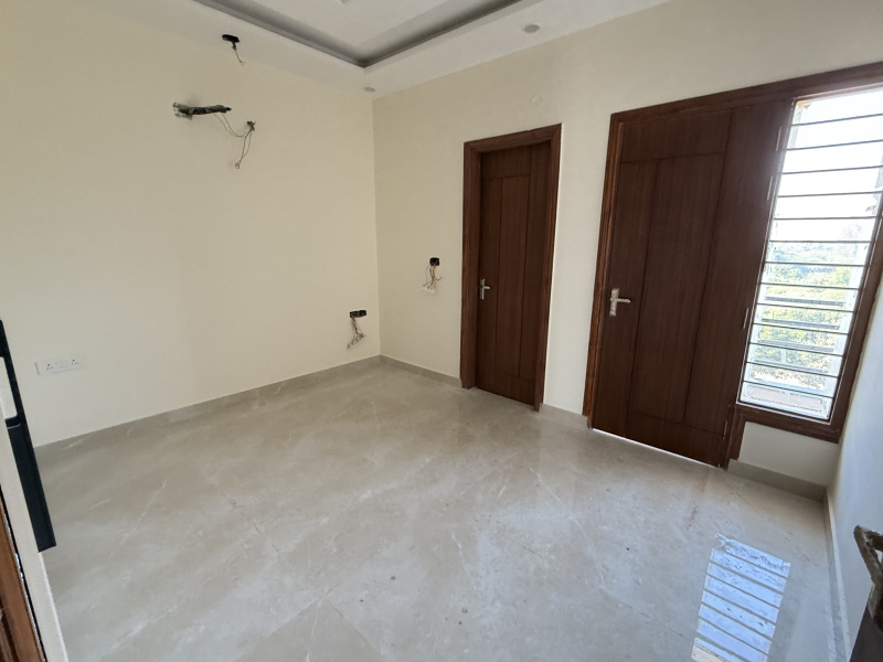 2 BHK Builder Floor 1000 Sq.ft. for Sale in Sector 81 Faridabad