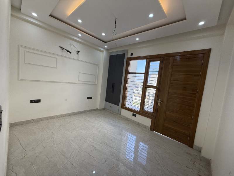 3 BHK Builder Floor 1400 Sq.ft. for Sale in Sector 81 Faridabad