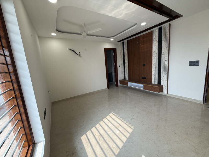 4 BHK Builder Floor 3150 Sq.ft. for Sale in Sector 85 Faridabad