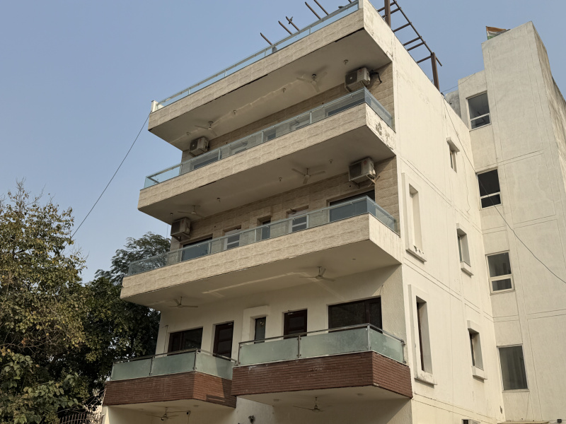 4 BHK Builder Floor 3500 Sq.ft. for Sale in Sector 15 Faridabad