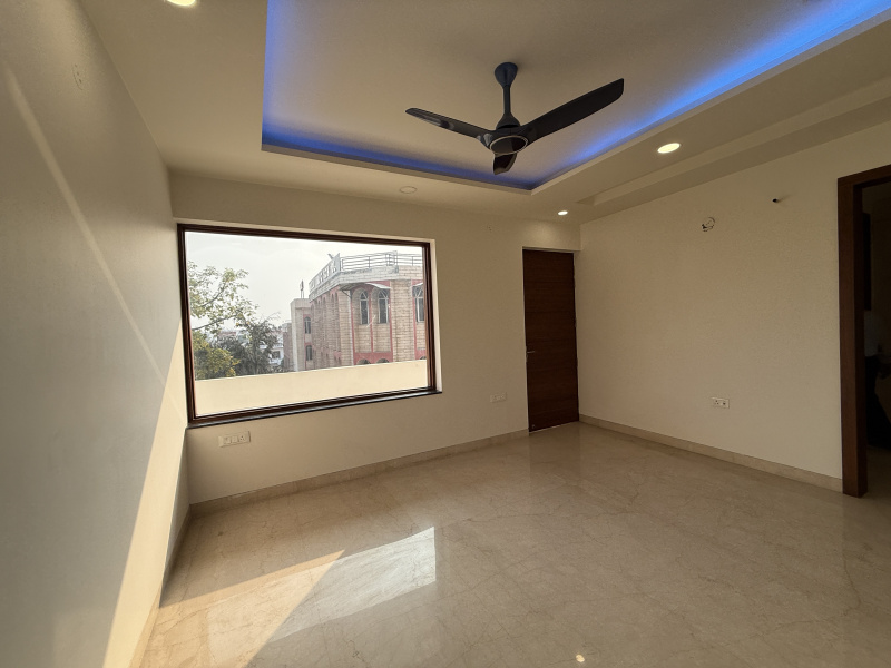 4 BHK Builder Floor 3600 Sq.ft. for Sale in Sector 14 Faridabad