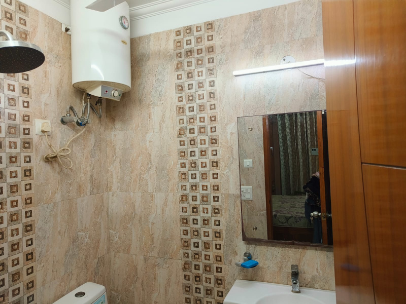 3 BHK Builder Floor 2300 Sq.ft. for Rent in Sector 38 Gurgaon