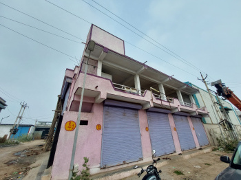  Commercial Shop for Sale in 132 Ft. Ring Road, Ahmedabad