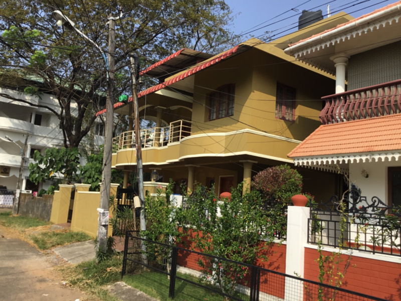 5 BHK House 3600 Sq.ft. for Sale in Kadavanthra, Ernakulam