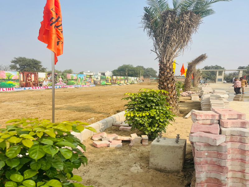  125 Sq.ft. Residential Plot for Sale in Yamuna Expressway, Greater Noida