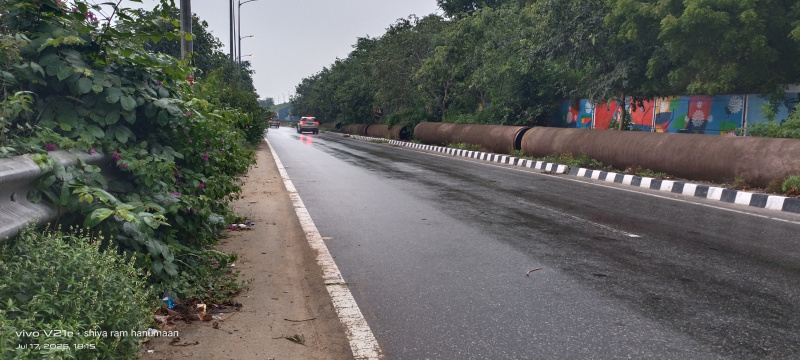  Commercial Land 3 Bigha for Sale in Fatehabad Road, Agra