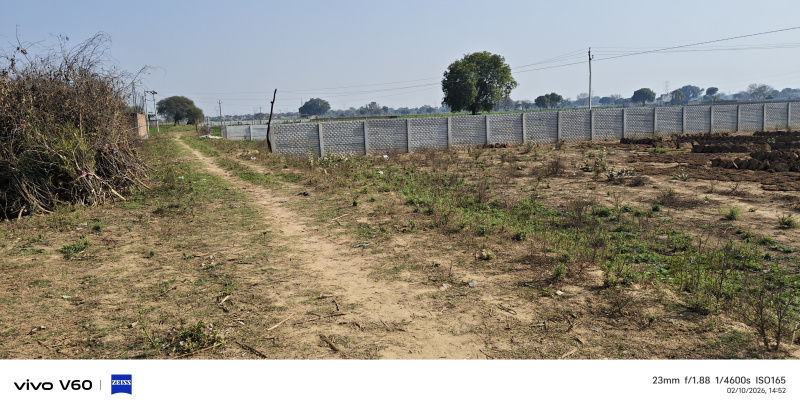  1500 Sq.ft. Residential Plot for Sale in Yamuna Expressway, Agra