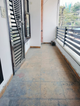 3 BHK Builder Floor for Sale in Shakti Khand 4, Indirapuram, Ghaziabad