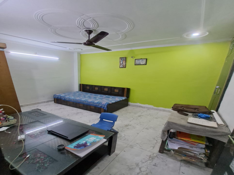 3 BHK 900 Sq.ft. Builder Floor for Sale in Burari, Delhi