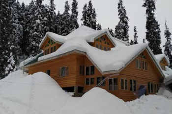 4.5 BHK Villa for Sale in Gulmarg, Baramula