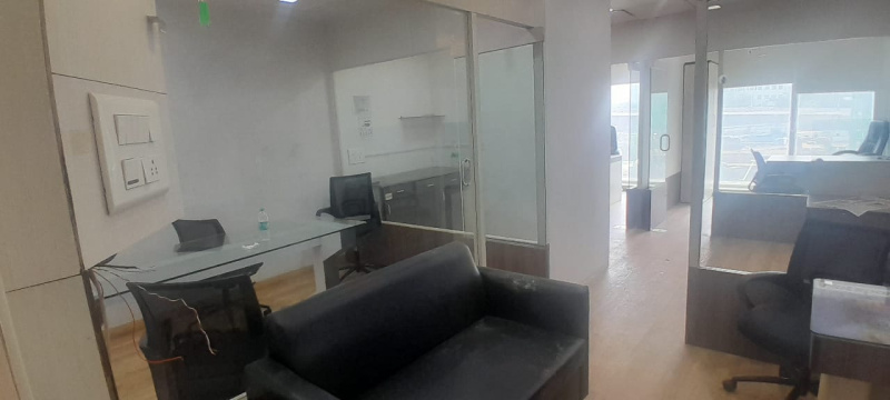  Office Space 520 Sq.ft. for Sale in Bandra Kurla Complex, Bandra East, Mumbai