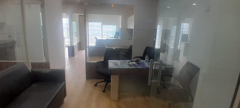  Office Space 520 Sq.ft. for Sale in Bandra Kurla Complex, Bandra East, Mumbai