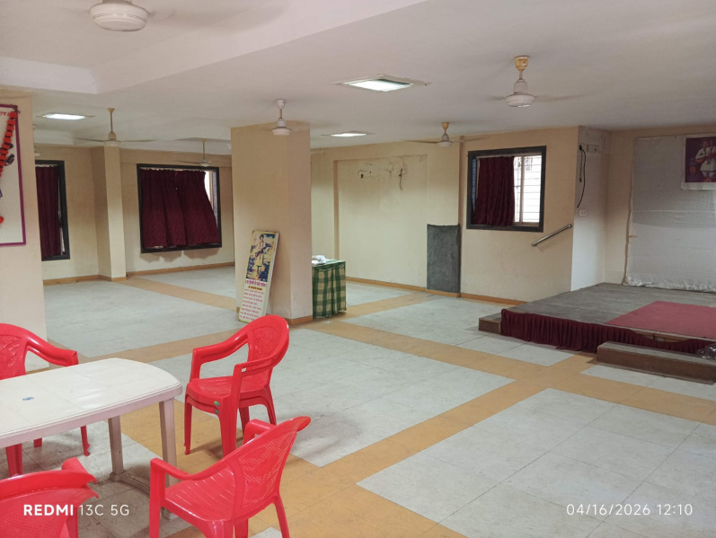4 BHK 2100 Sq.ft. Apartment for Sale in Nana Chowk, Mumbai