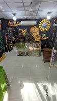  Showroom for Rent in Karol Bagh, Delhi