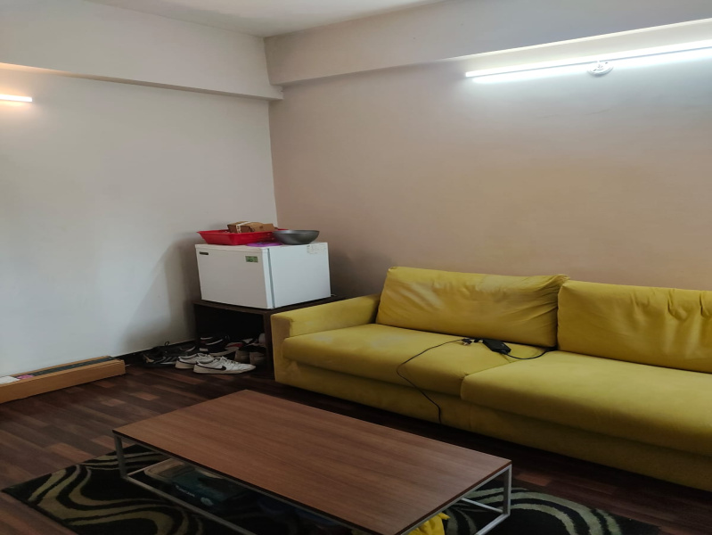 2 BHK Apartment 800 Sq.ft. for Rent in Sector 137 Noida