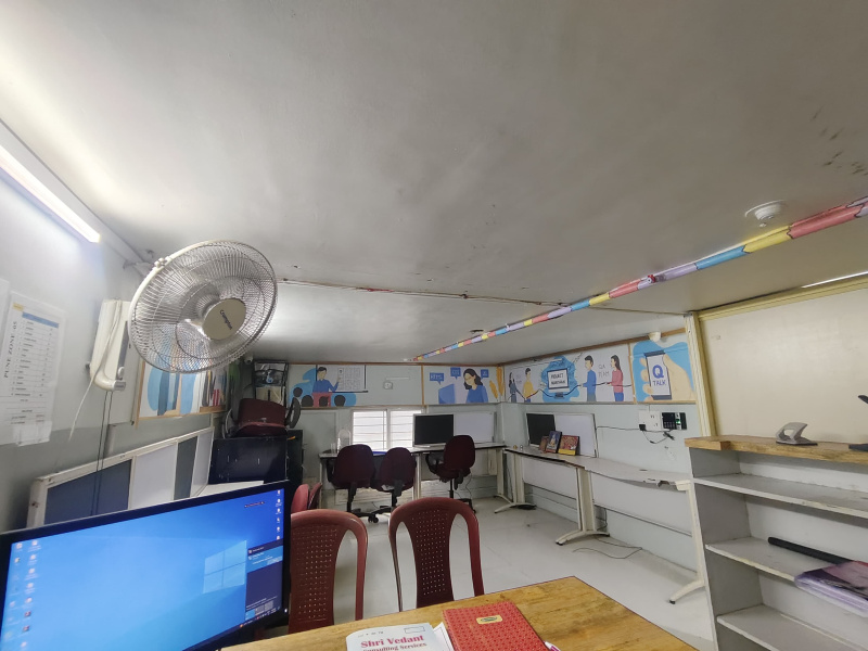  Office Space 250 Sq.ft. for Rent in Nanded City, Pune