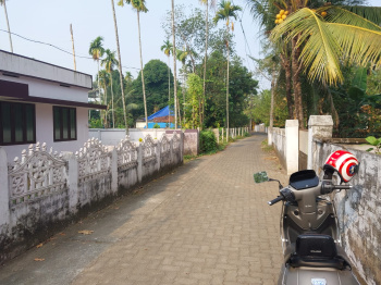 2 BHK House for Sale in Vallarpadom, Kochi