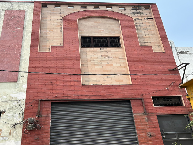  Office Space 135 Sq. Meter for Sale in Mansarovar Colony, Moradabad