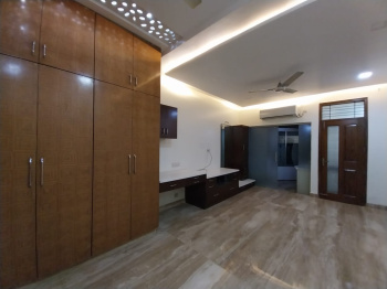 3 BHK Builder Floor for Sale in Safdarjung Enclave, Delhi