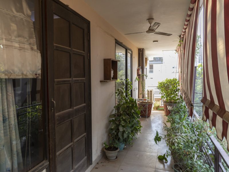 10 BHK Villa 1000 Sq. Yards for Sale in Vasant Vihar, Delhi