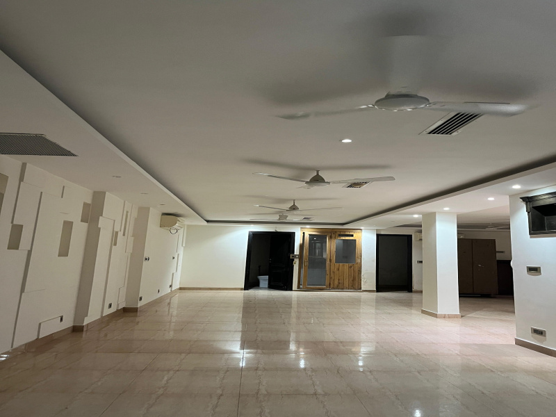 4 BHK Builder Floor 550 Sq. Yards for Sale in New Friends Colony, Delhi