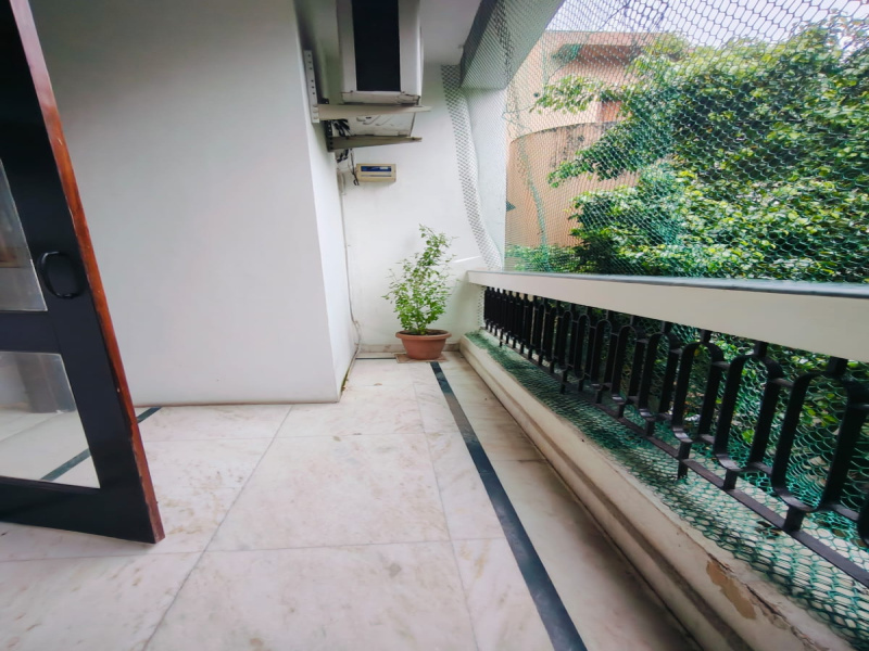 3 BHK Builder Floor 200 Sq. Yards for Sale in Panchsheel Park, Delhi