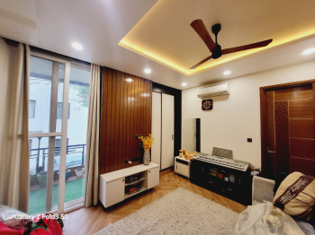 3 BHK Builder Floor for Sale in Sarvpriya Vihar, Delhi