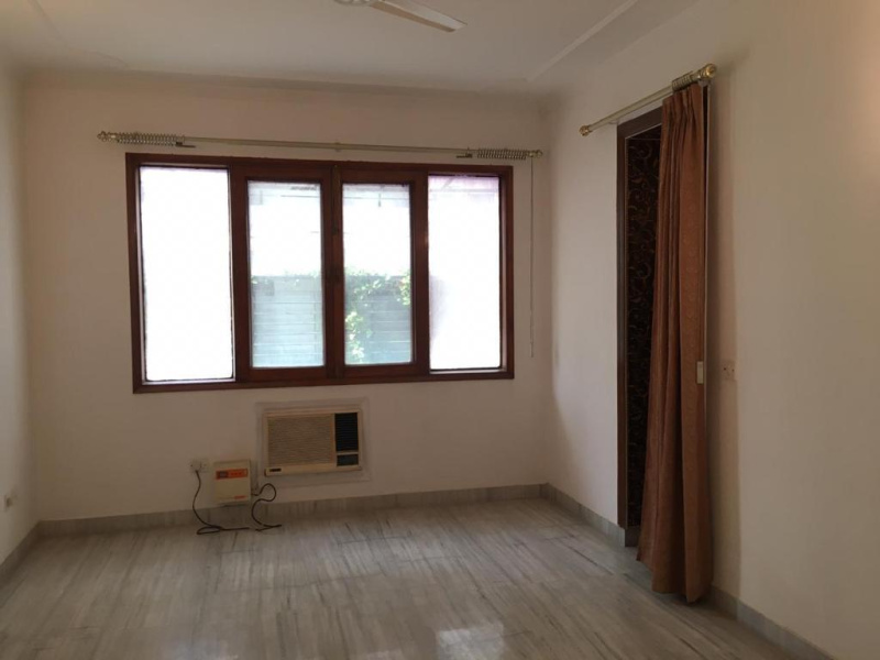 4 BHK Builder Floor 400 Sq. Yards for Sale in Shanti Niketan, Delhi