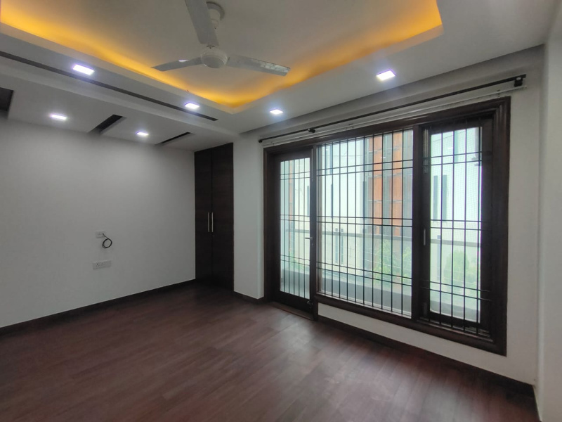 5 BHK Builder Floor 600 Sq. Yards for Sale in Block A, Greater Kailash I, Delhi