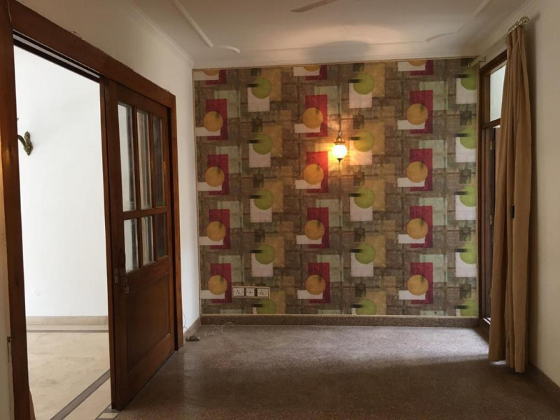 4 BHK Builder Floor 400 Sq. Yards for Sale in Jor Bagh, Delhi