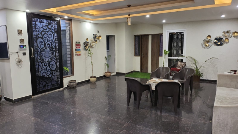 4 BHK Builder Floor 400 Sq. Yards for Sale in Anand Niketan, Delhi