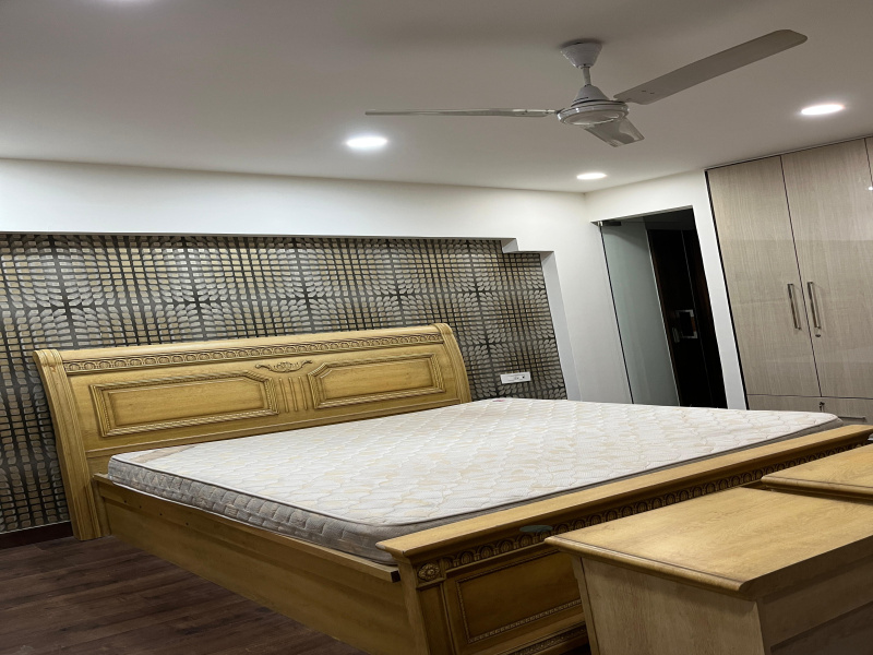 8 BHK House 270 Sq.ft. for Sale in Greater Kailash, Delhi