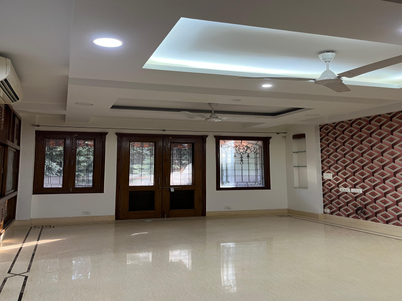 8 BHK House 270 Sq.ft. for Sale in Greater Kailash, Delhi