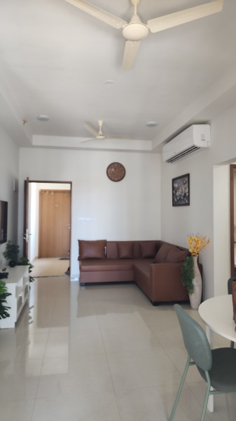 2 BHK 1000 Sq.ft. Apartment for Rent in Gift City, Gandhinagar