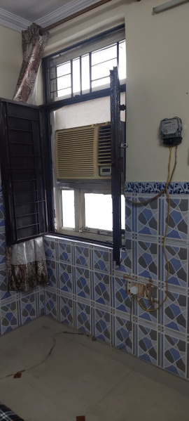1 RK Apartment 150 Sq.ft. for Rent in Sector 34 Noida