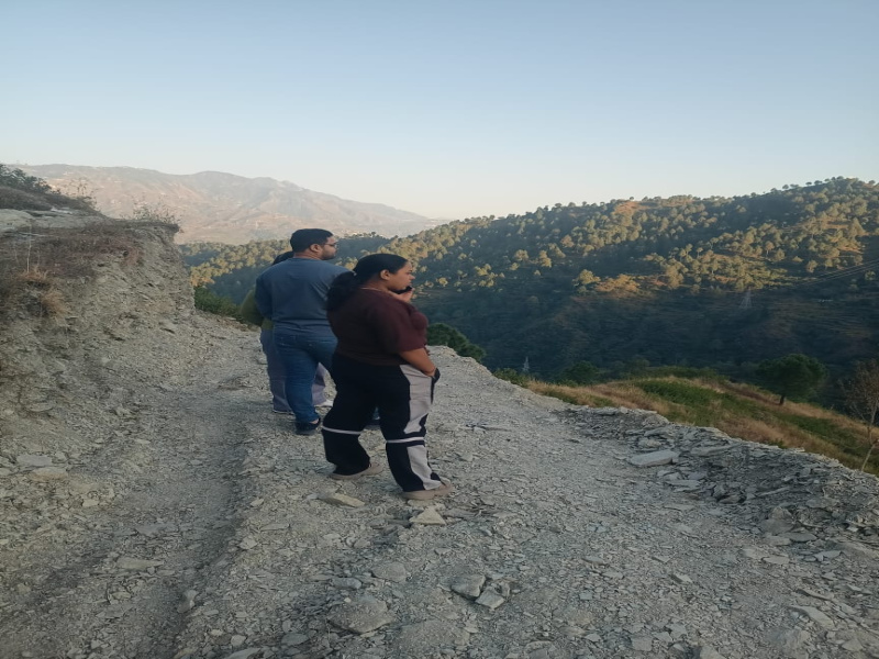  120 Sq. Yards Residential Plot for Sale in Kanatal, Tehri Garhwal