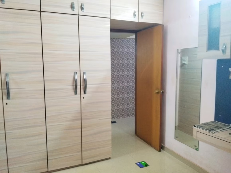 1 BHK Apartment 395 Sq.ft. for Sale in Vile Parle, Mumbai