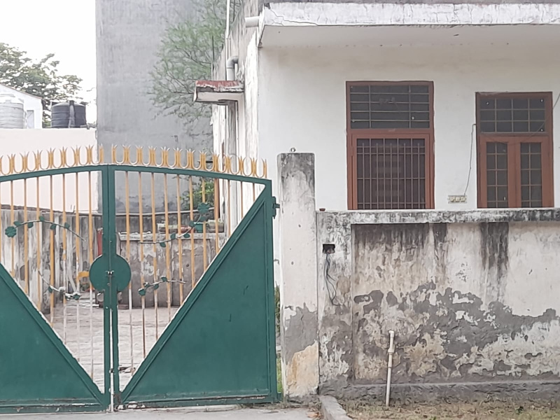  Residential Plot 120 Sq. Meter for Sale in Beta 1, Greater Noida