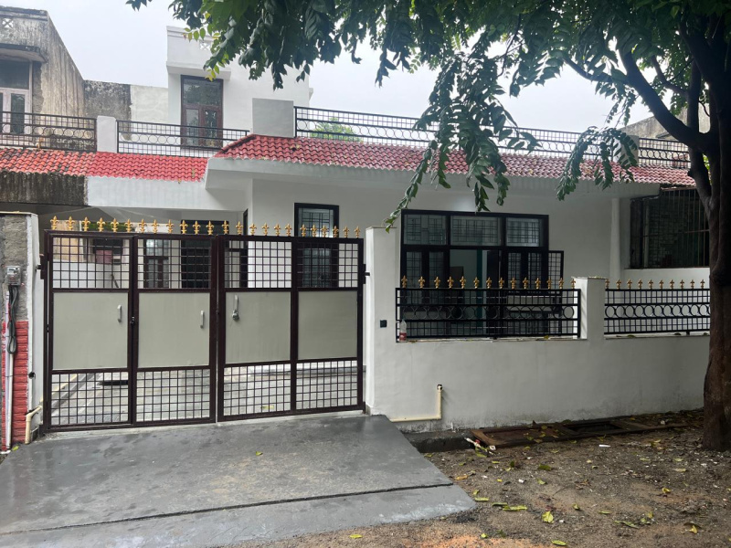 3 BHK House 200 Sq. Meter for Sale in Sector Xu I Greater Noida