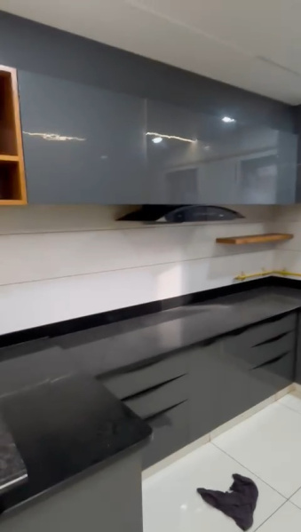 4 BHK 1800 Sq.ft. Apartment for Rent in Raiya Road, Rajkot