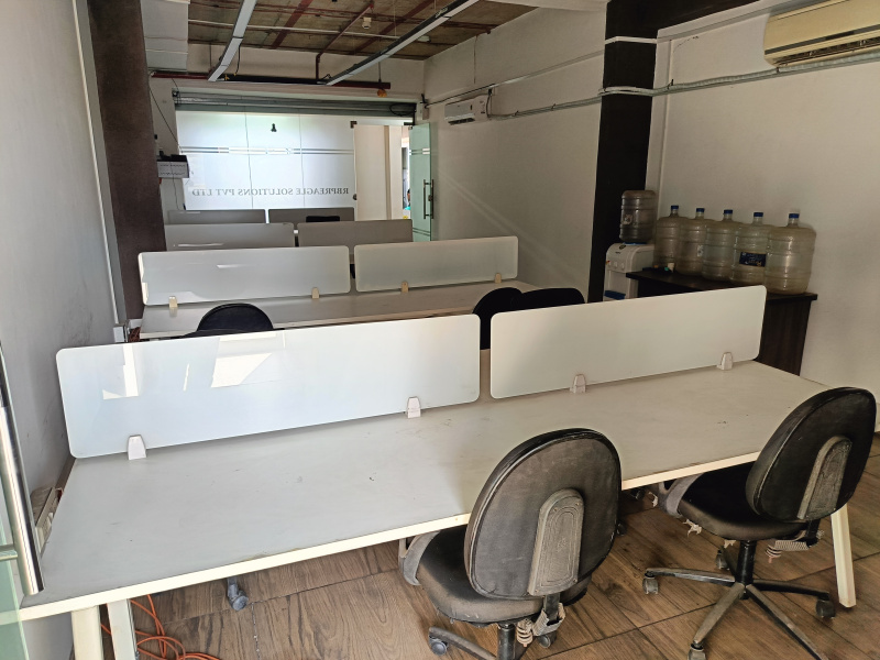  Office Space 810 Sq.ft. for Rent in Akurdi, Pune