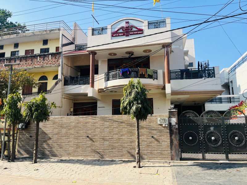 10 BHK House 356 Sq. Yards for Sale in Kakadev, Kanpur