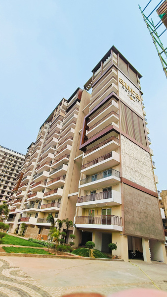 3 BHK Apartment 1598 Sq.ft. for Sale in Patiala Road, Zirakpur