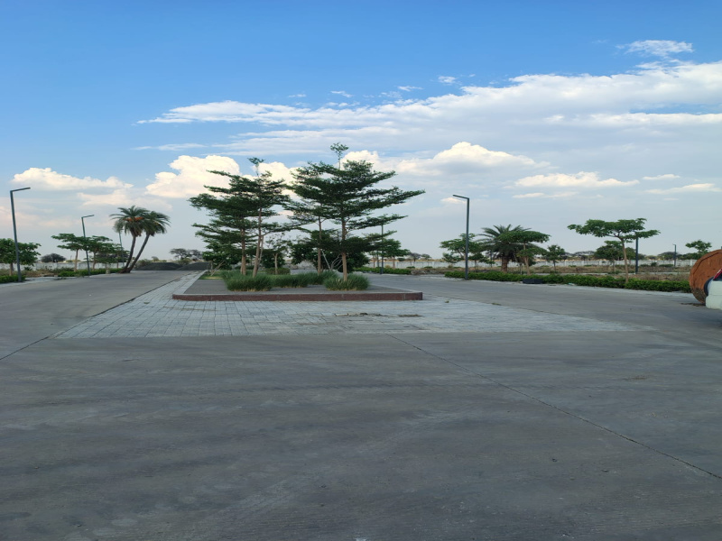  Residential Plot 1000 Sq.ft. for Sale in A B Road, Indore