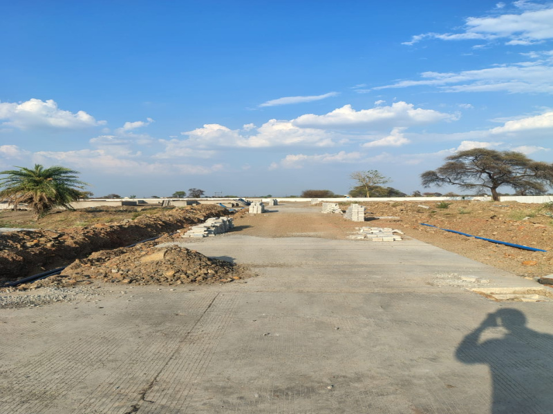  Residential Plot 1000 Sq.ft. for Sale in By Pass Road, Indore