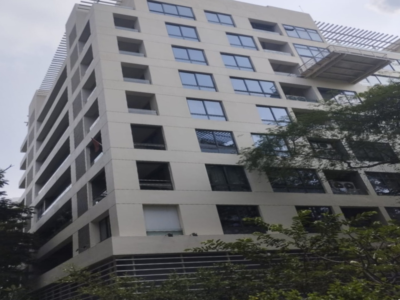 4 BHK 3750 Sq.ft. Apartment for Sale in Alipore, Kolkata